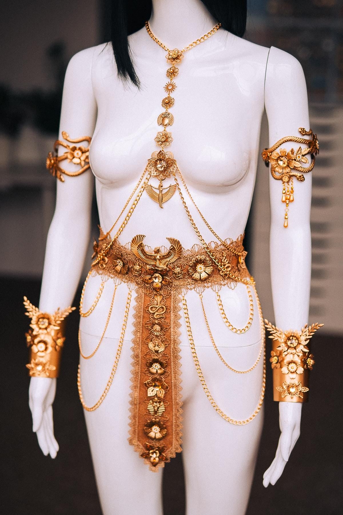Cleopatra Belt, Gold Egyptian Waist Belt, Pharaoh Costume Jewelry, Gold Goddess Hip Belt, Egyptian Queen Body Jewelry