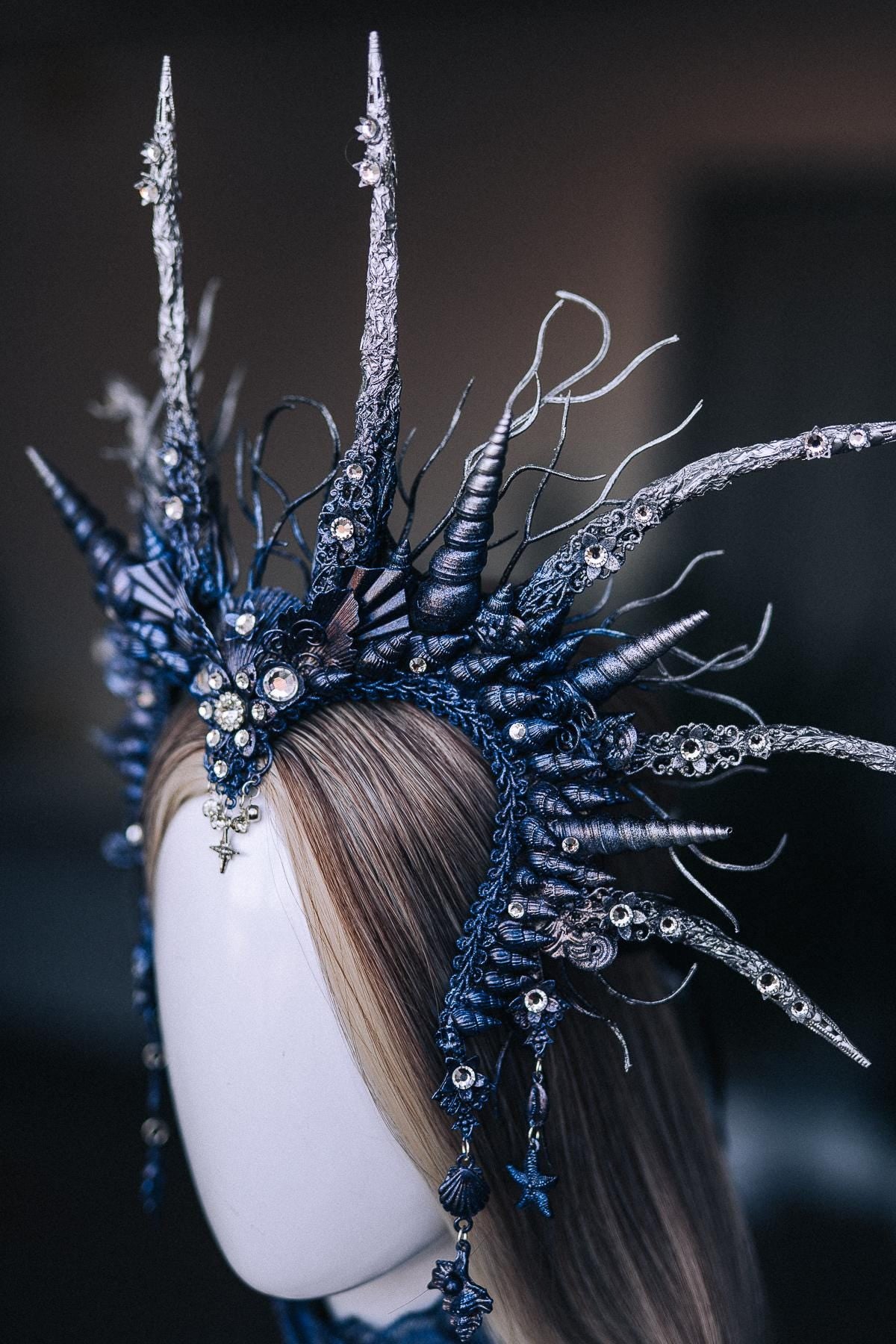 Dark Siren Finger Claws, Mermaid Costume Nails, Blue Silver Ocean Queen Claws, Sea Witch Jewelry, Fantasy Hand Accessories