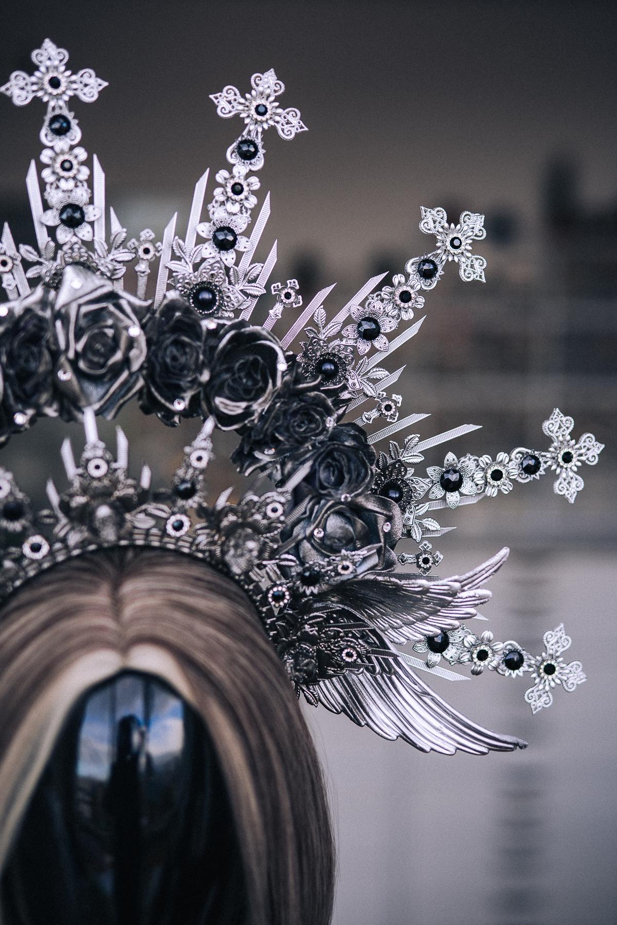 Fallen Angel Crown, Gothic Silver Halo Headpiece, Dark Angel Costume Crown, Black Fantasy Headdress