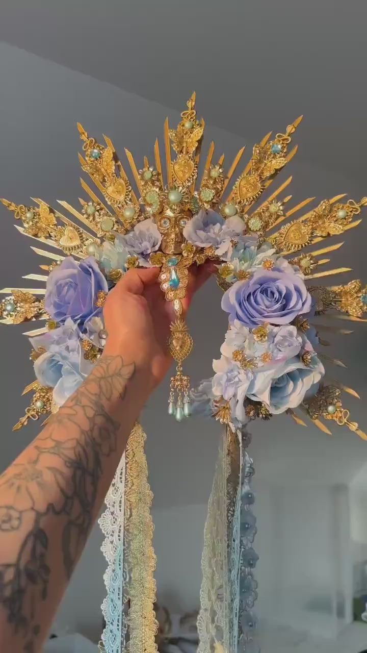 La Catrina Crown, Blue Skull Crown, Día De Los Muertos Headpiece, Halloween Costume, Gold Floral Halo, Turquoise Flower Crown, Sugar Skull
