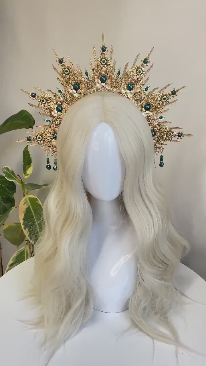 Gold Halo Crown, Halo Headpiece, Festival headpiece, Emerald crown, Wedding Crown, Halo crown, Bridal headpiece, Halo Headband