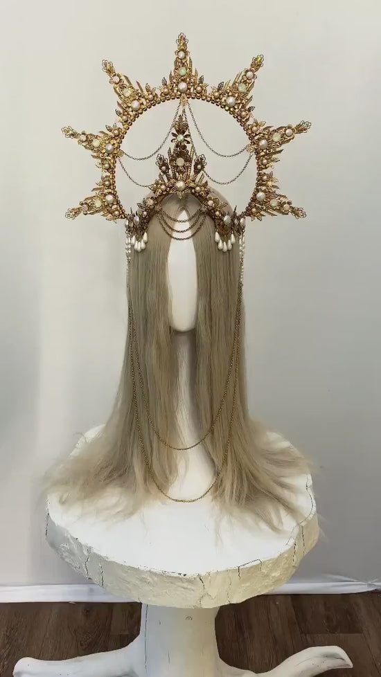 Gold Halo Crown, Celestial Headpiece, Goddess Tiara, Festival Crown, Bridal Halo, Maternity Photoshoot, Carnival Tiara, Halloween Headpiece
