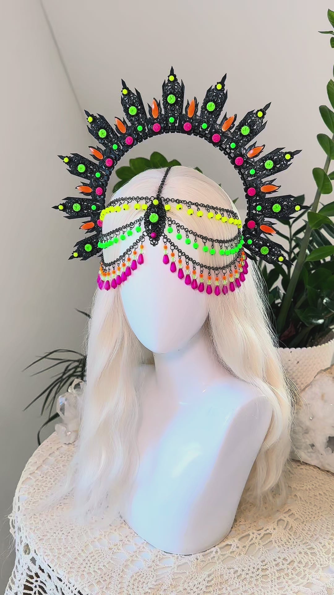 Load and play video in Gallery viewer, Neon UV Blacklight Halo Crown, Fluorescent Festival Headpiece, Rave Goddess Crown, Burning Man Headdress
