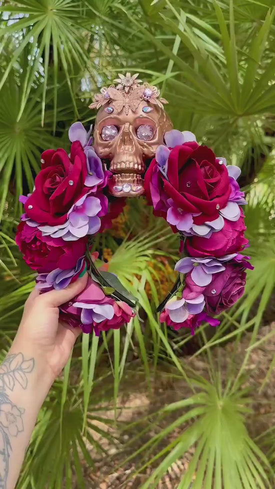 La Catrina Crown, Sugar Skull Headpiece, Red Rose Crown, Día de los Muertos Tiara, Mexican Festival Crown, Halloween Floral Headband