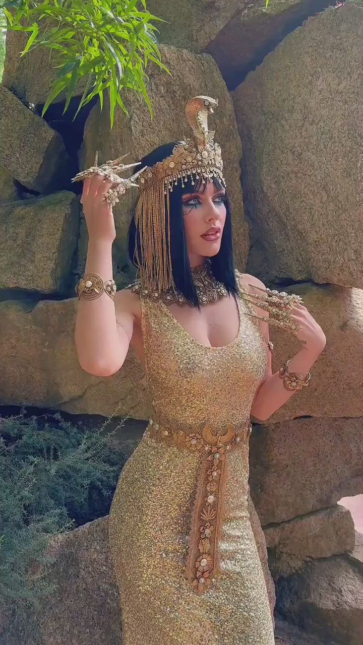Load and play video in Gallery viewer, Cleopatra Belt, Egyptian Gold Waist Jewelry, Statement Goddess Belt, Egyptian Queen Costume Accessories
