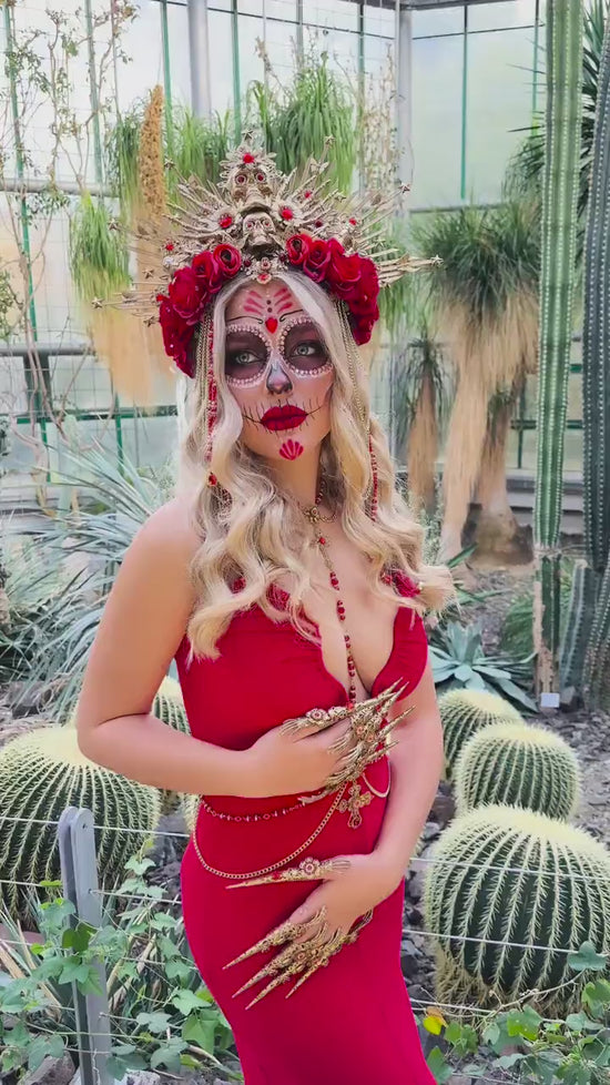 La Catrina Halo Crown, Gold Headpiece, Red Rose Crown, Skull Headdress, Día de Muertos Crown, Festival Accessory, Halloween Costume