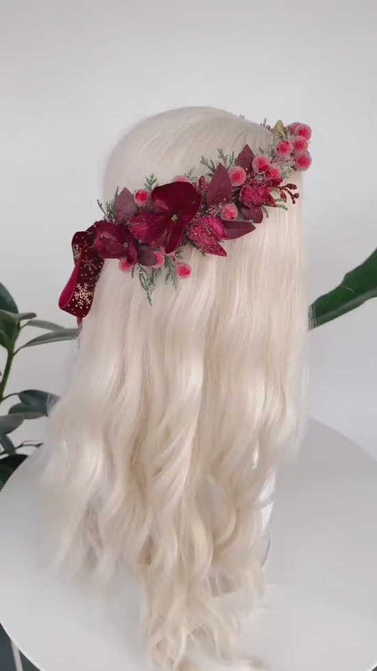 Red Berry Christmas Headband Winter Floral Crown Festive Holiday Hairpiece Elegant Accessories Gold Christmas Tiara
