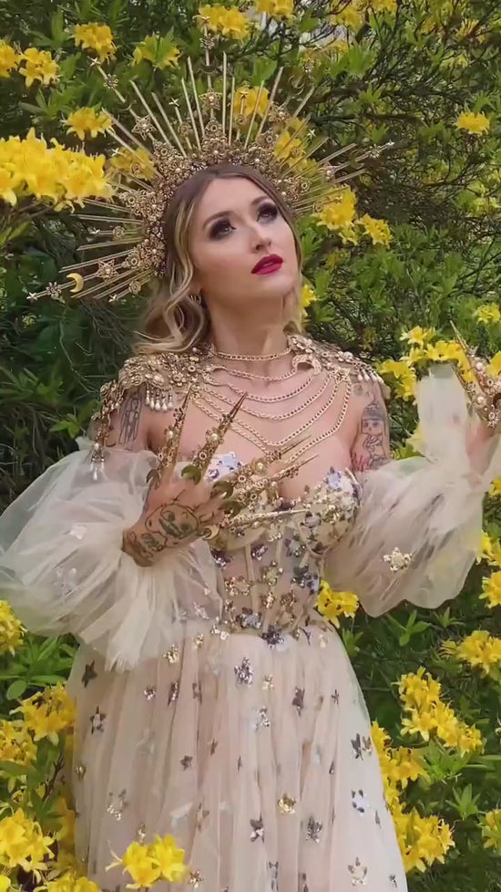 Moon Child Finger Claw 1 piece, Gold Bracelet, Nails Jewellery, Halloween, Filigree Jewellery, Gold Fingers, Sugar skull, Photo props