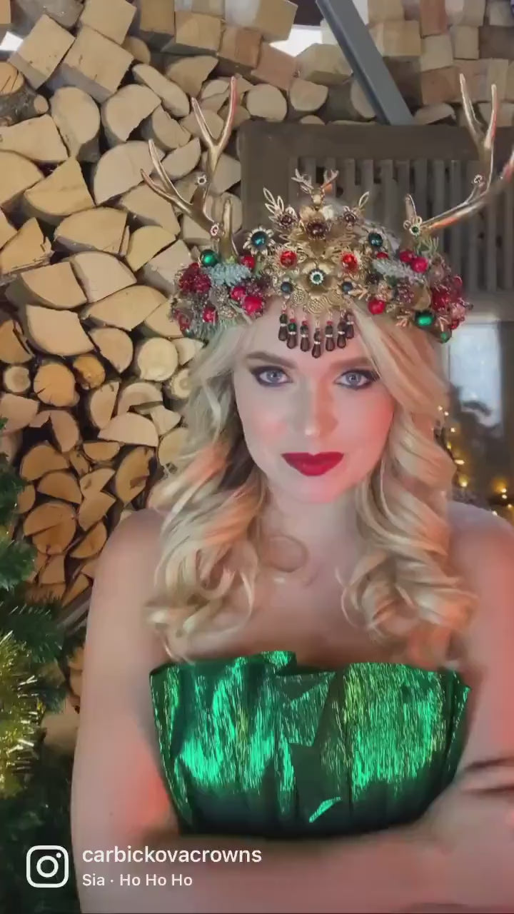 Red Green Antler Crown Festive Deer Tiara Christmas Headpiece Holiday Accessories Winter Goddess Crown Elegant Fantasy Crown