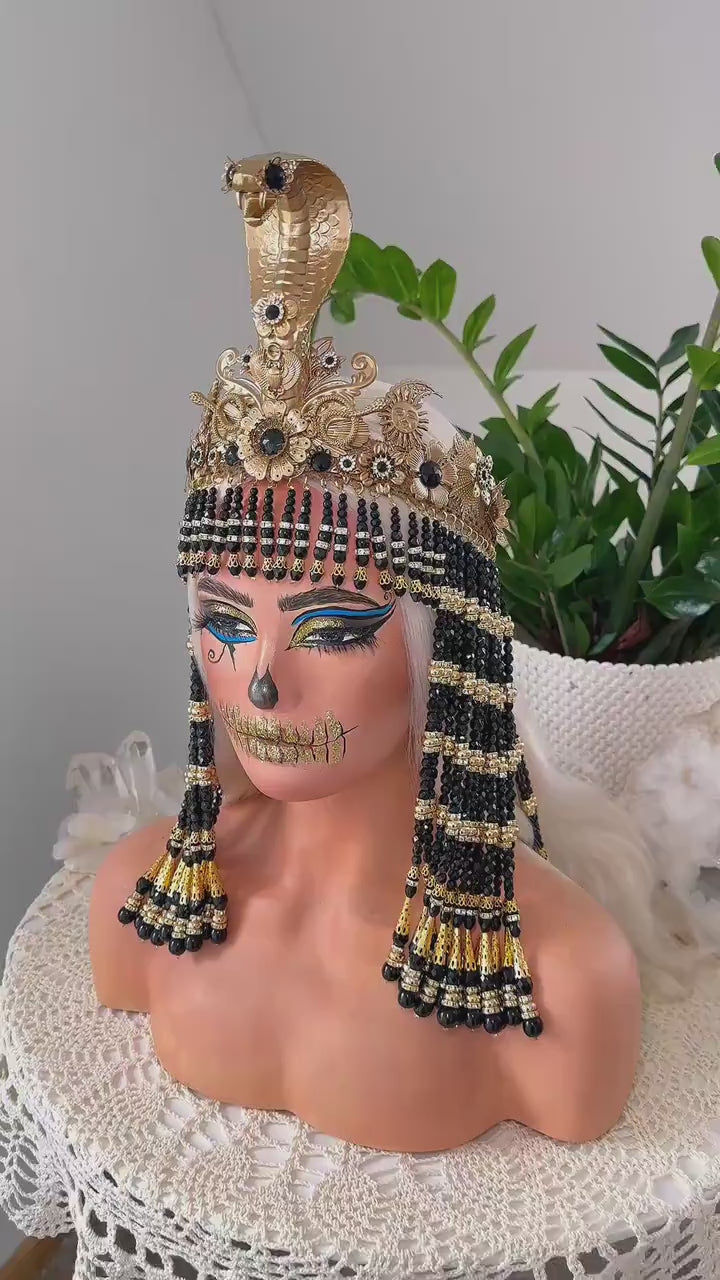 Load and play video in Gallery viewer, Black Cleopatra Crown, Egyptian Queen Headpiece, Beaded Cleopatra Headdress, Pharaoh Crown, Ancient Egypt Costume
