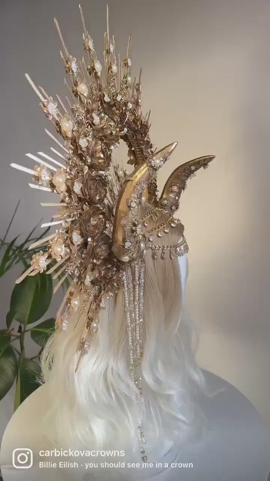 Taurus Halo Crown, Majestic Horn Headdress, Zodiac Goddess Headpiece, Celestial Festival Crown, Pearl Gold Statement Costume Accessory