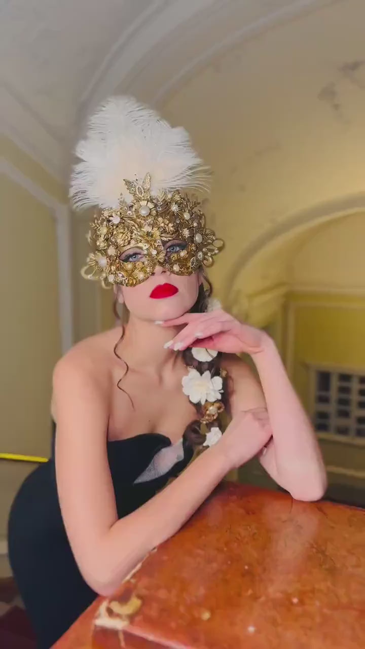 Golden Goddess Feather Masquerade Mask Pearl Embellished Luxury Carnival Accessory