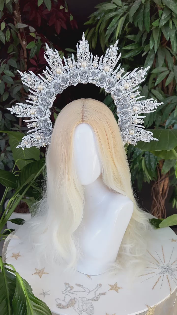 Load and play video in Gallery viewer, Silver Halo Flower Crown Boho Bride
