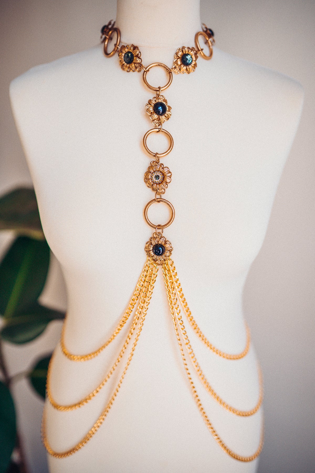 Load image into Gallery viewer, Gold Boho Harness
