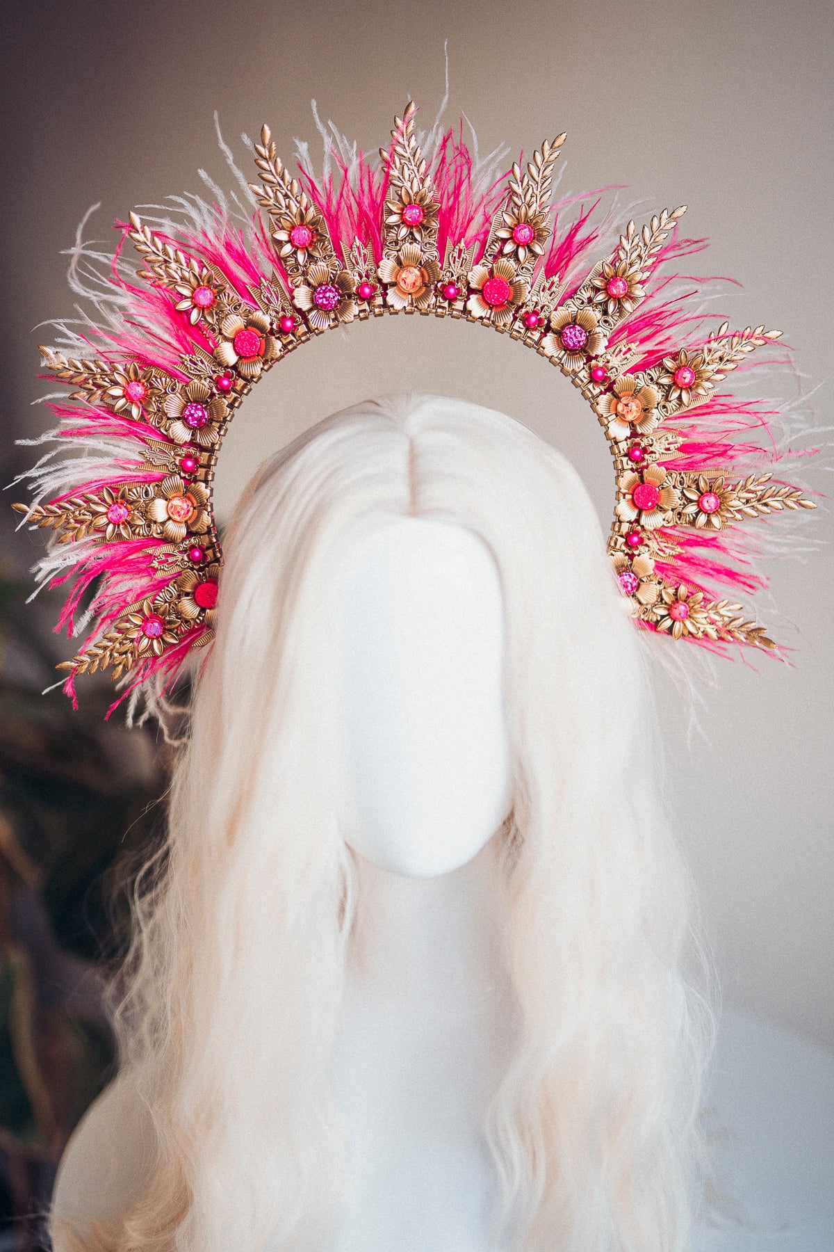 Load image into Gallery viewer, Pink Halo Crown Festival
