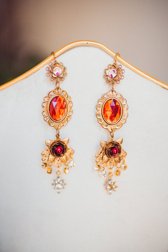 Load image into Gallery viewer, Celestial Earrings Red
