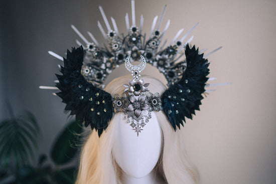 Load image into Gallery viewer, Angel Crown Silver Black Headpiece
