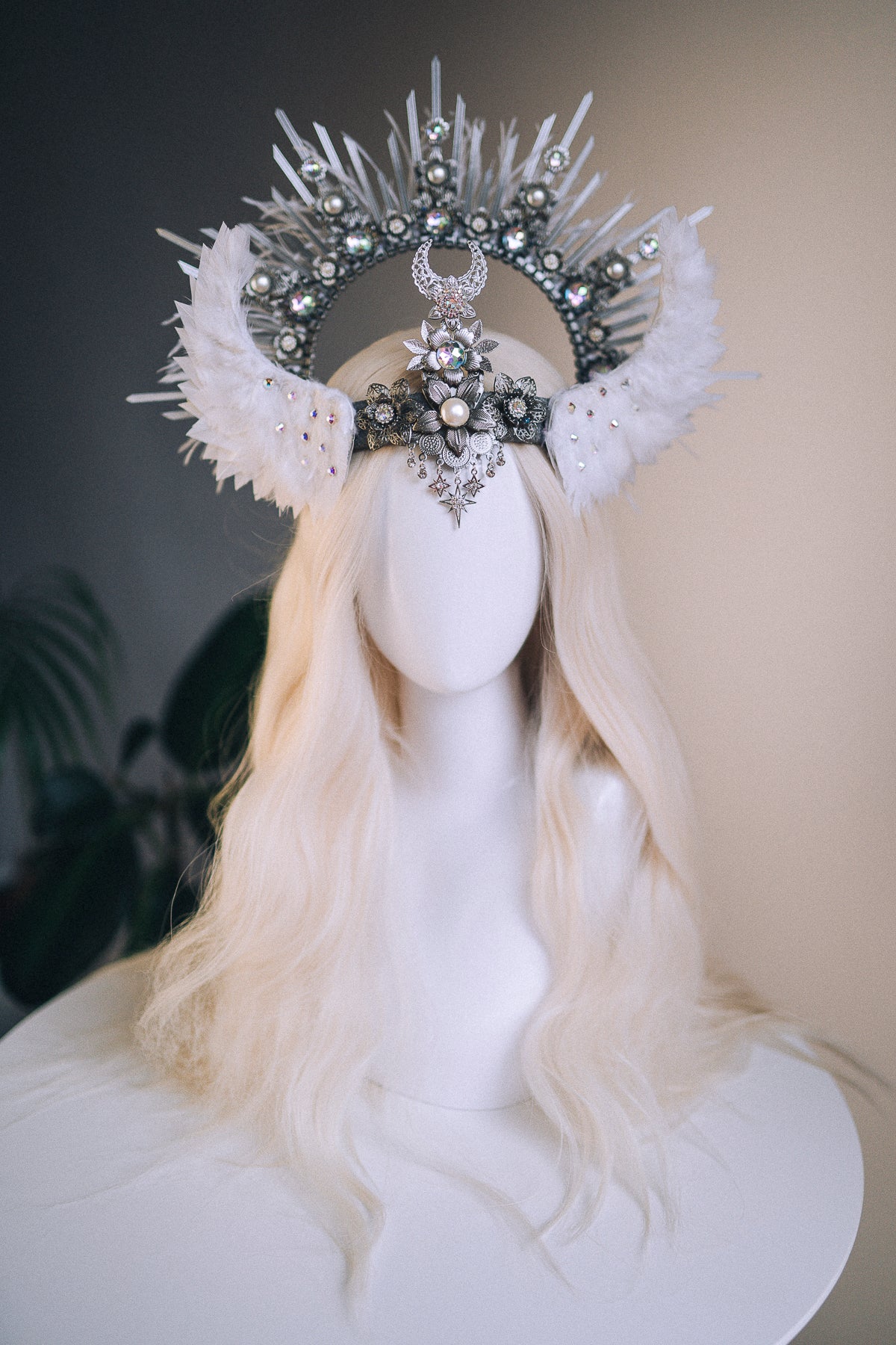 Load image into Gallery viewer, Angel Crown Silver White Headpiece

