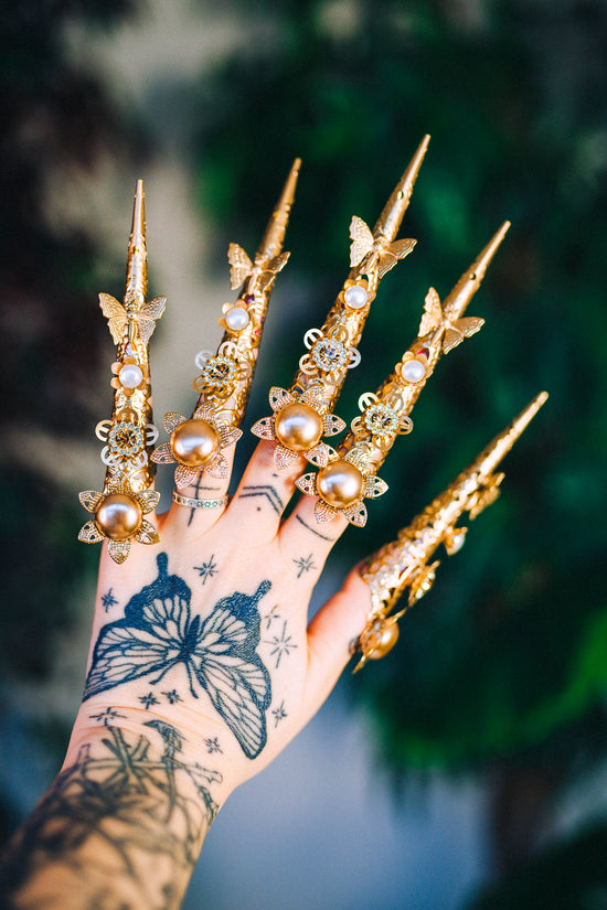 Gemini Zodiac Sign Gold Finger Claw 1 piece Nails Jewellery