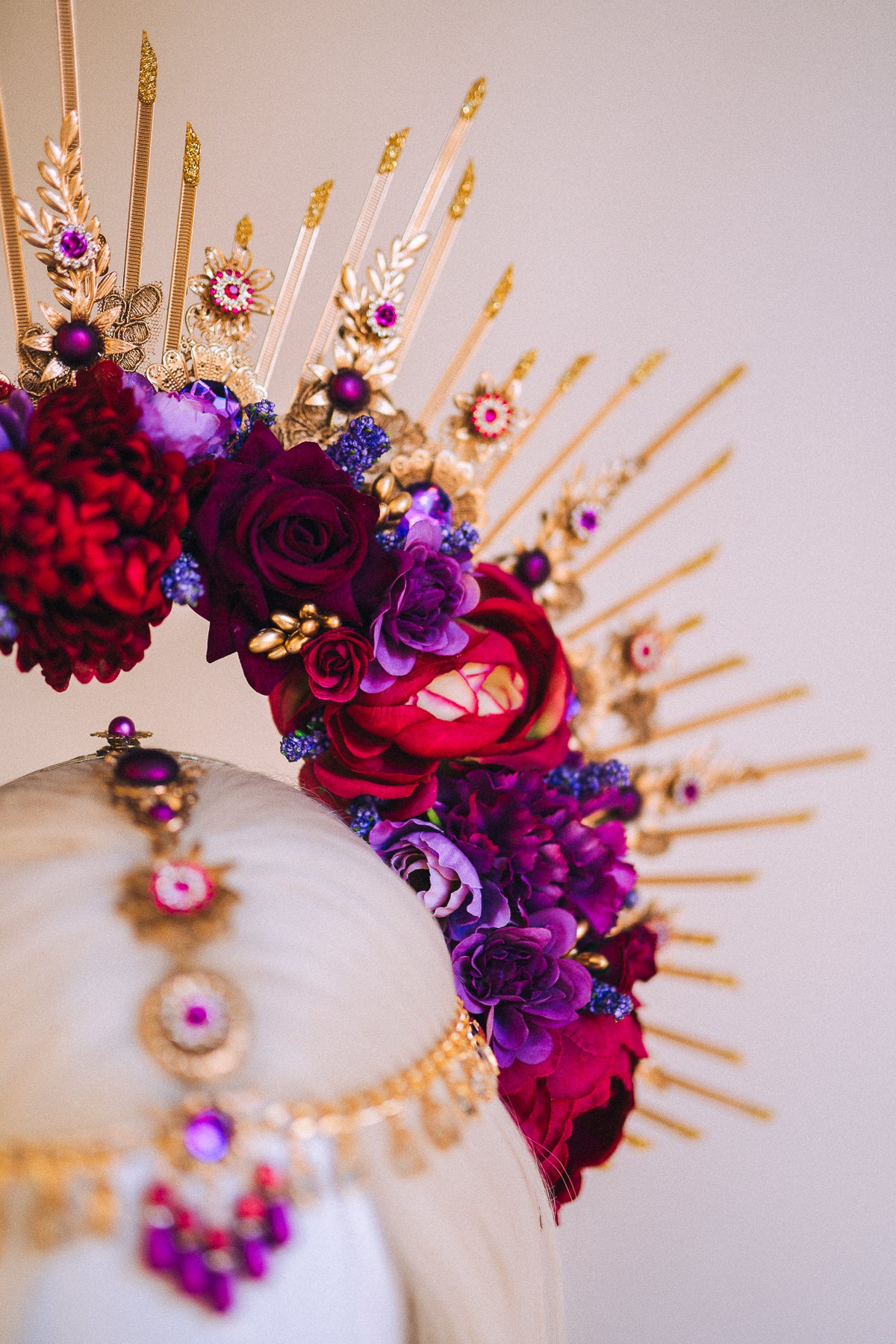 Load image into Gallery viewer, Flower Halo Headpiece

