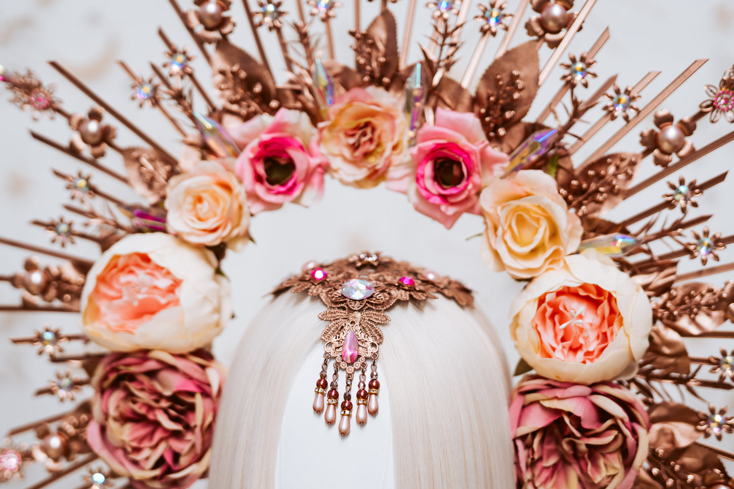 Load image into Gallery viewer, Roses Halo Crown
