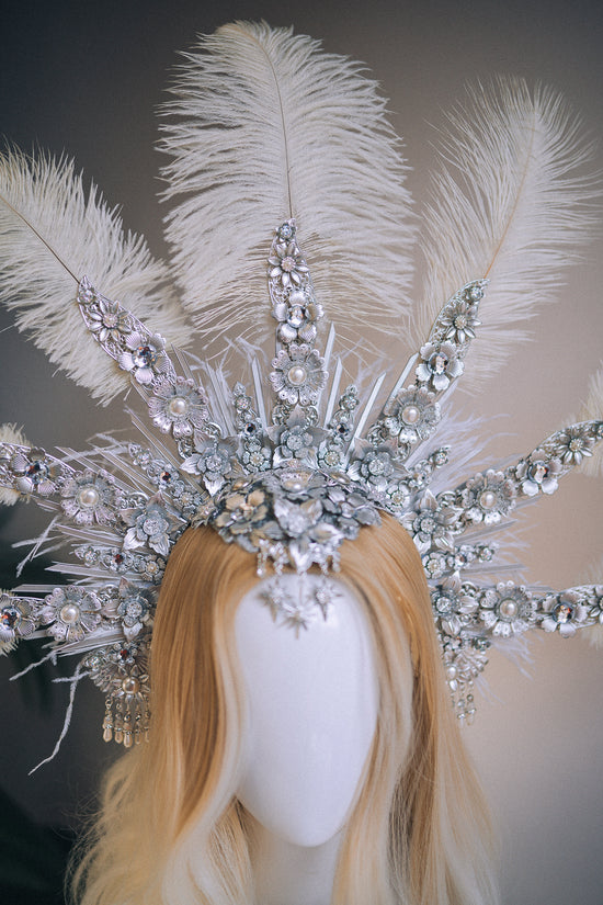 Load image into Gallery viewer, Silver Halo Headband Burlesque
