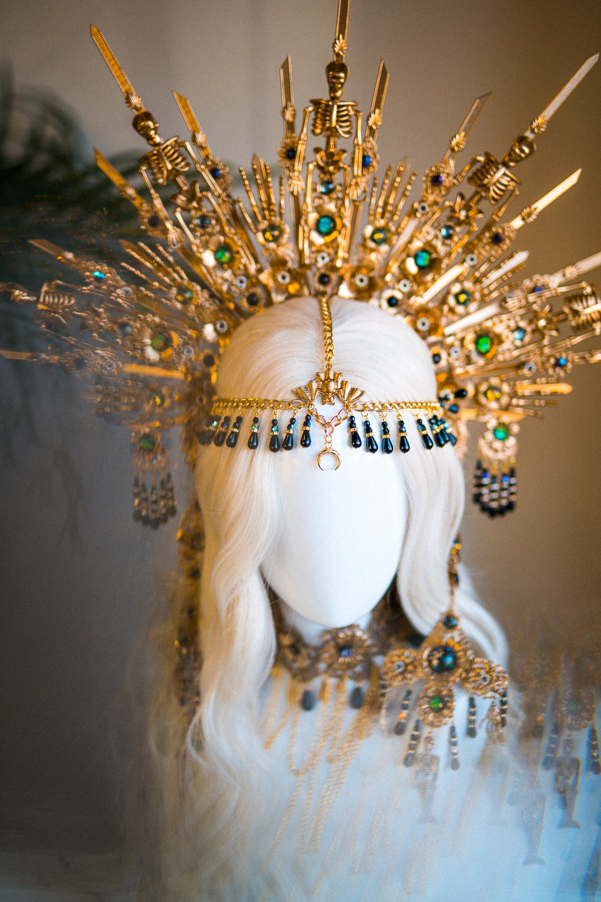 Load image into Gallery viewer, Sugar Skull Dead Mermaid Halo Crown
