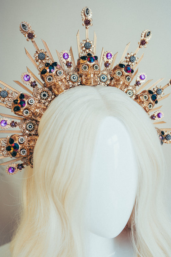 Load image into Gallery viewer, Hallowen Sugar Skull Crown
