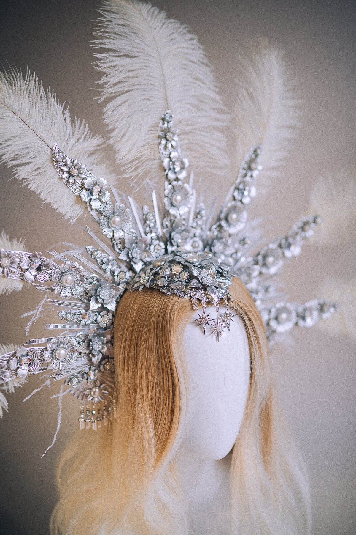 Load image into Gallery viewer, Silver Halo Headband Burlesque
