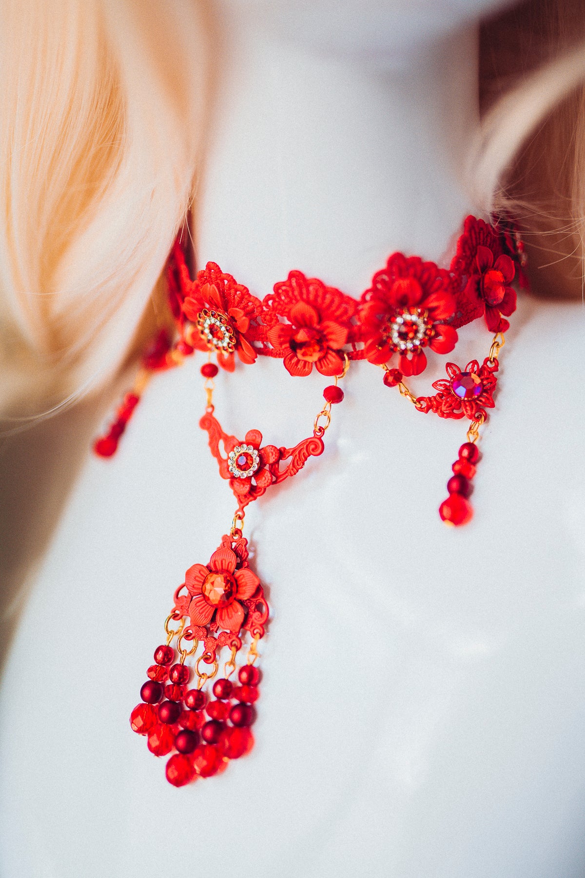 Load image into Gallery viewer, Red Choker Necklace
