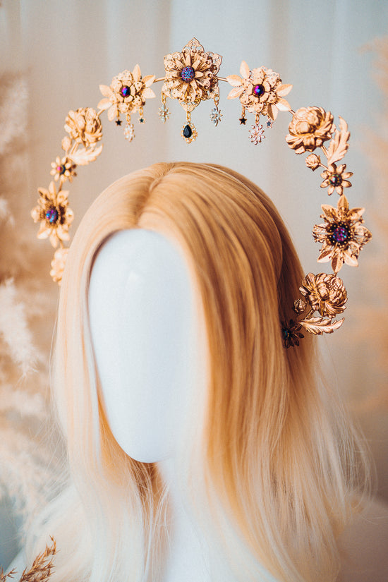 Load image into Gallery viewer, Peony Halo Crown Black
