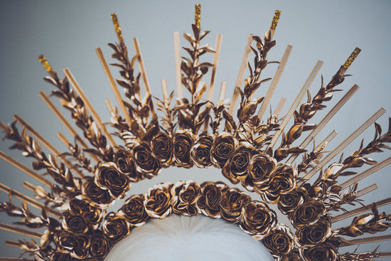 Load image into Gallery viewer, Gold Halo Flower Crown
