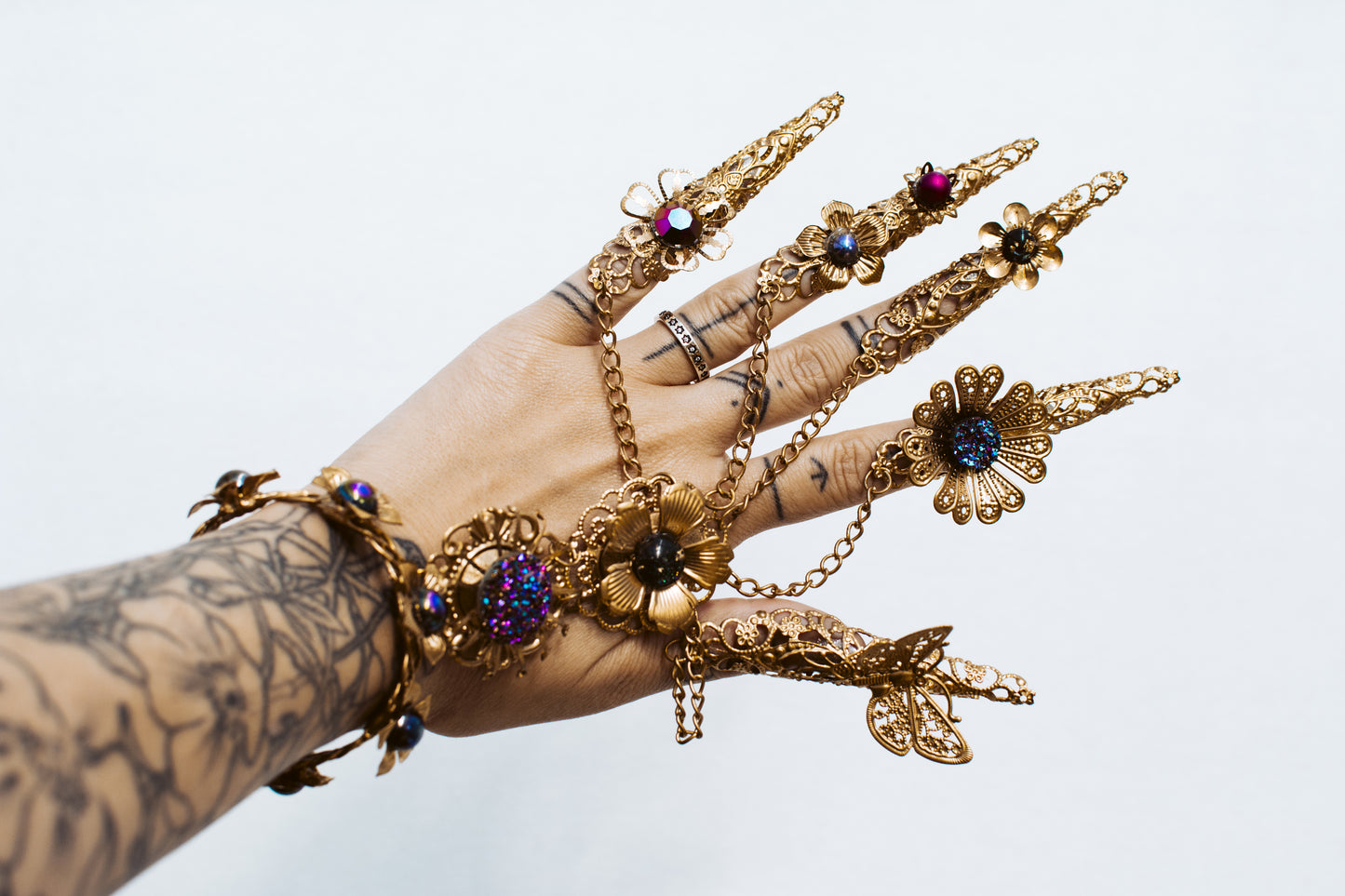 Ring Bracelet Hand Harness Chain For Women,boho Hand Chain Ring Bracelet,finger  Ring Bracelet Hand Harness Chain Bracelets For Girls Hand Jewelry - - |  Fruugo SA