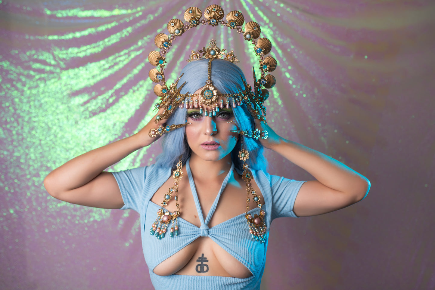 Load image into Gallery viewer, Mermaid Blue Halo Crown
