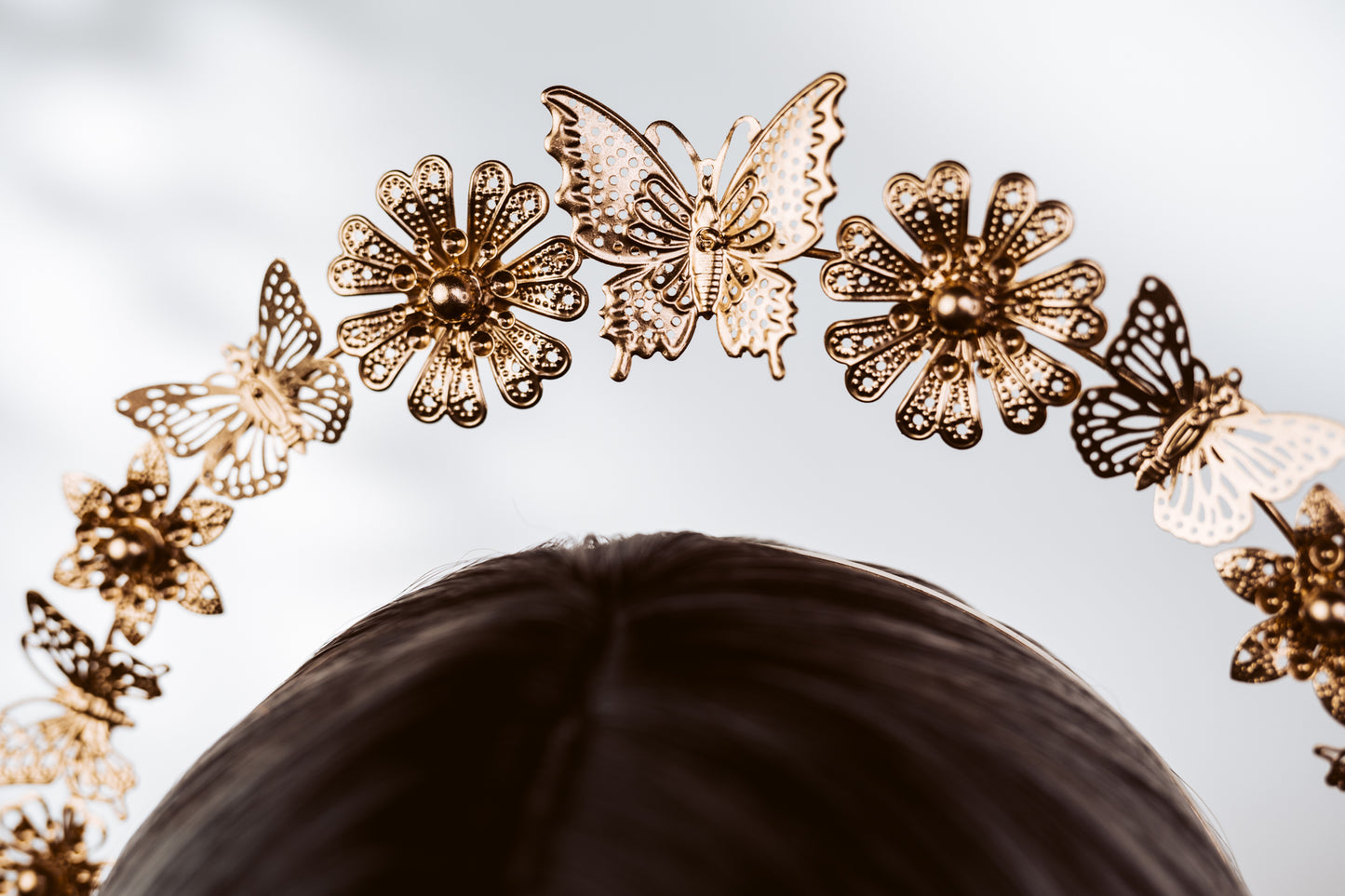 Load image into Gallery viewer, Boho Wedding Halo Crown
